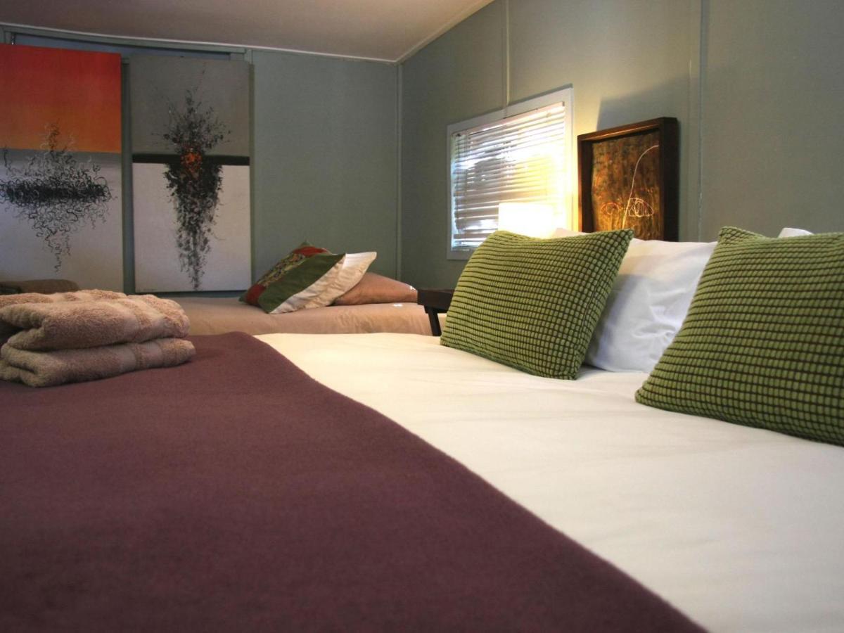 Karoo Soul Hostel Oudtshoorn Ngoại thất bức ảnh